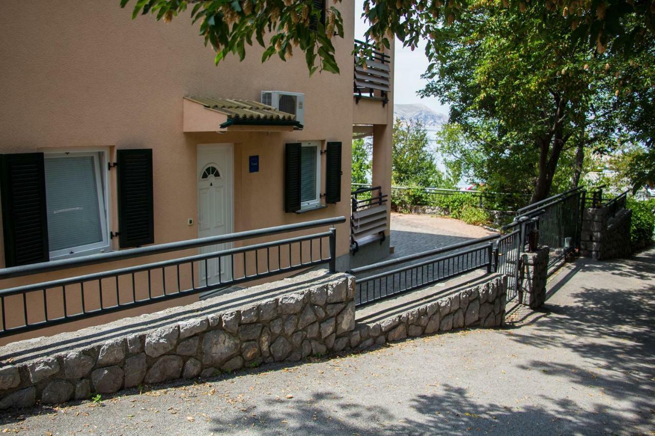 Lukovo Seafront Apartments Exterior photo